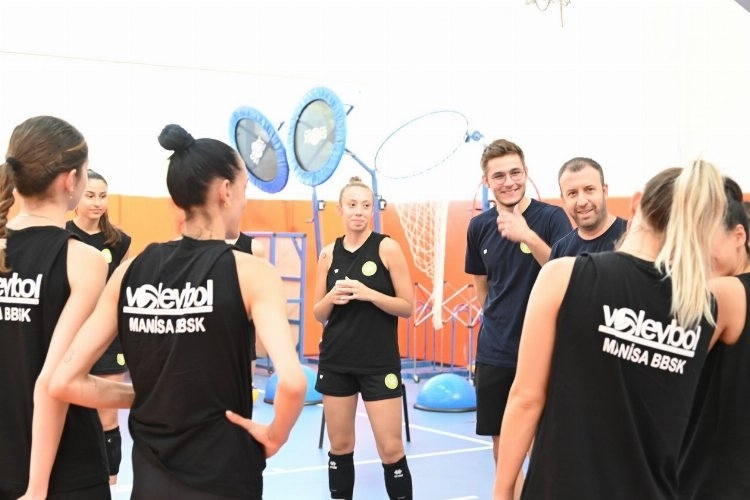 Manisalı Sultanlar, Sporda Zirveye Doğru Yürüyor