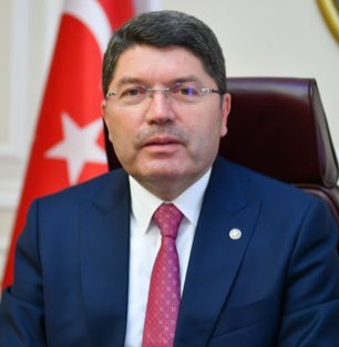 Bakan Tunç: 38 Kişinin Kimliği Tespit Edildi, Futbolcuları Soruşturma Kapsamında Değil