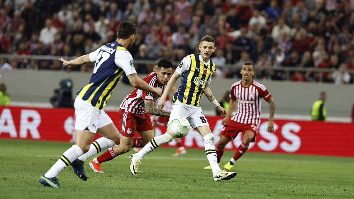 Fenerbahçe Olympiakos Maçı Saat Kaçta?  Yayın Bilgileri Nedir?