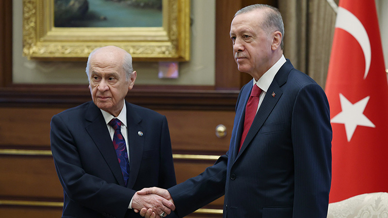 Erdoğan ve Bahçeli Beştepe'de Görüştü: Ekonomi, Anayasa ve Terör Masada