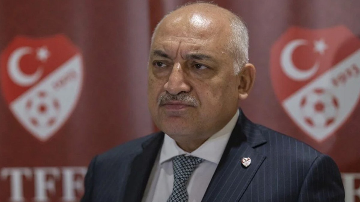  Mehmet Büyükekşi'nin 