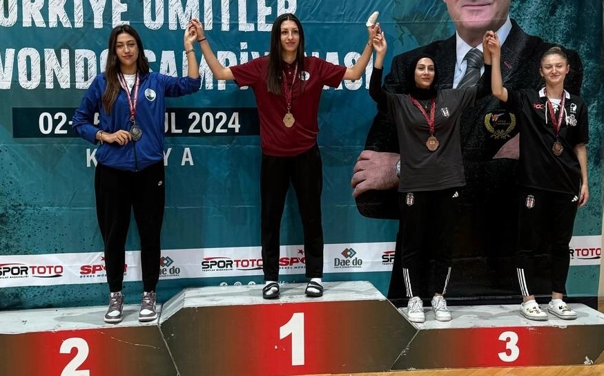 Osmangazili Taekwondocu Türkiye İkincisi Oldu