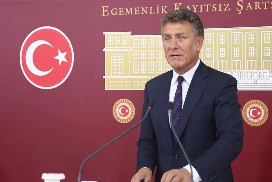 CHP'li Sarıbal: Ayçiçeği Rekoltesi ve Alım Fiyatlarındaki Düşüşe Dikkat Çekti