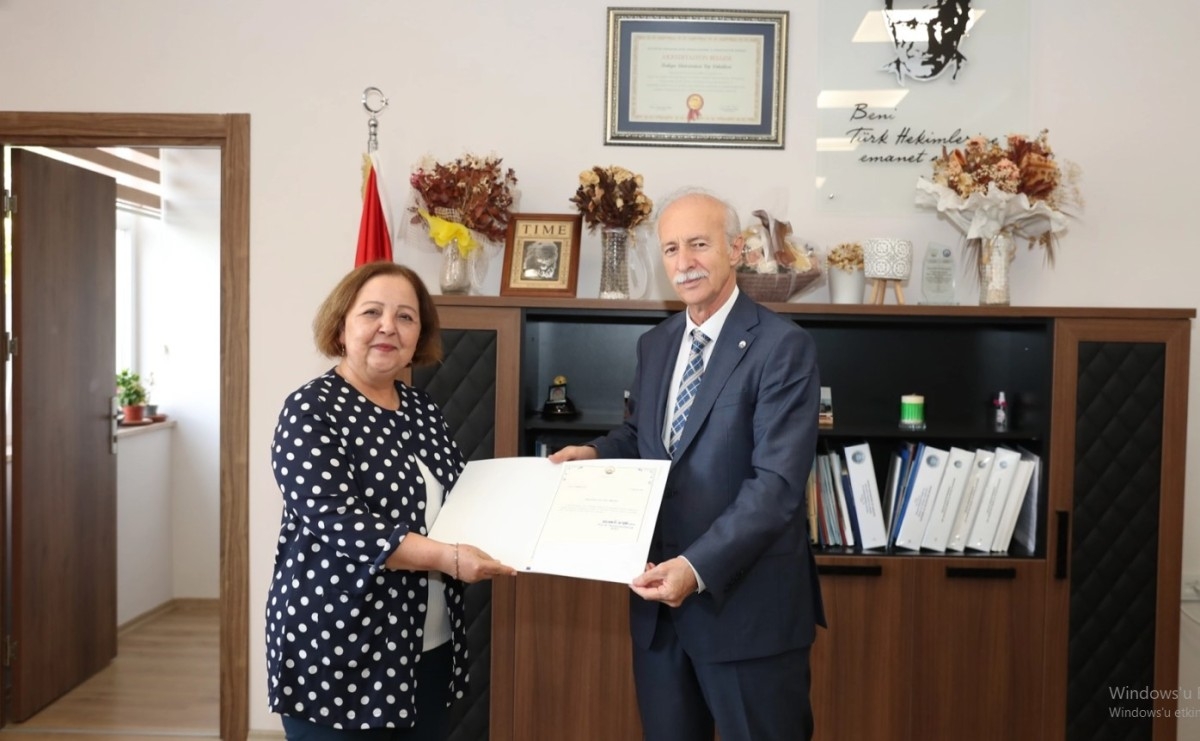 Trakya Üniversitesi Tıp Fakültesi'nde Yönetim Değişikliği