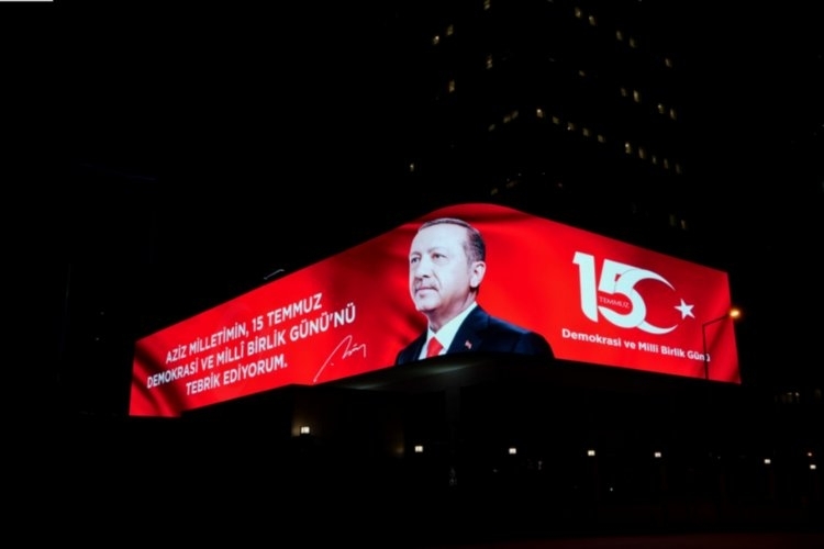 Cumhurbaşkanı Erdoğan'ın Dijital Gösterimdeki Mesajı