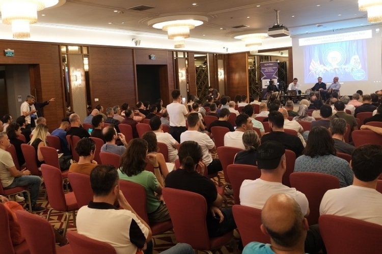 Bu Seminerler Finansal Okuryazarlığı Geliştiriyor