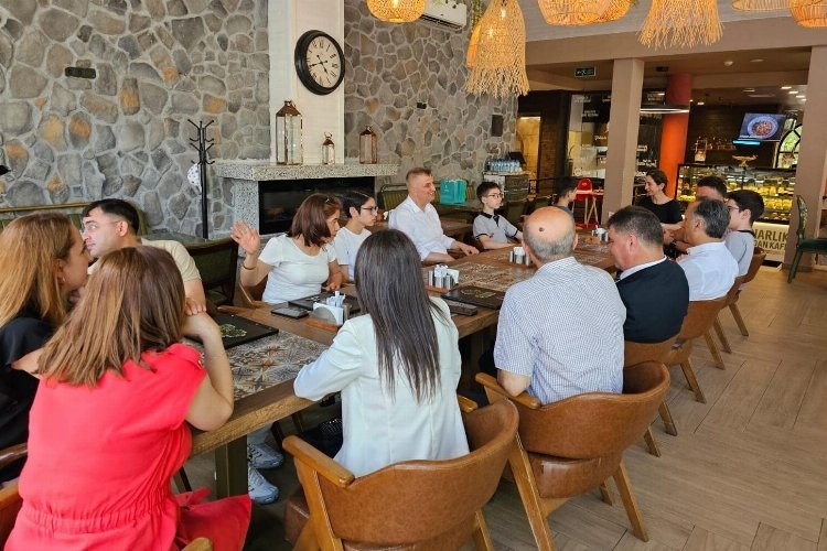 Gölcük'te LGS şampiyonları bir araya geldi