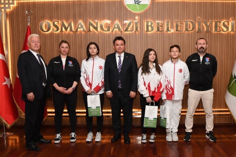 Osmangazi, Şampiyon Sporcuları Ağırladı