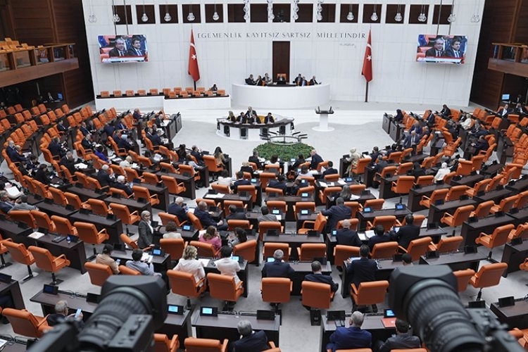 Turist Rehberliği Düzenlemesi Meclis'ten Onay Aldı