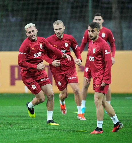 Dev Derbinin Muhtemel 11'leri Açıklandı: Galatasaray-Beşiktaş Karşılaşmasına Saatler Kaldı