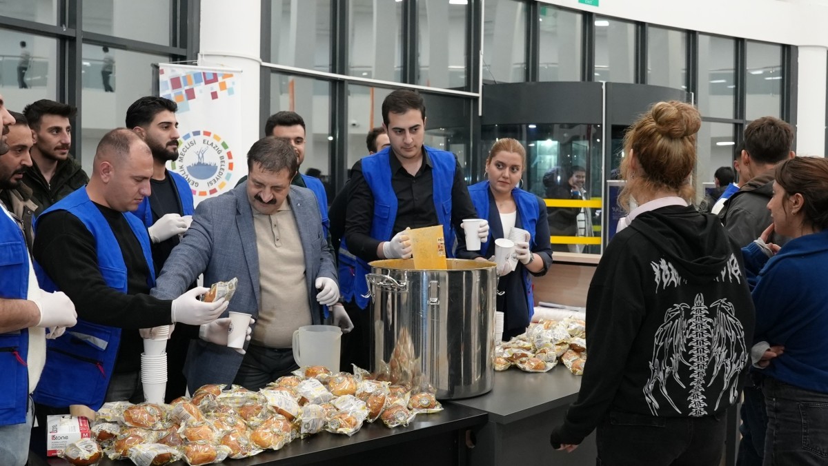 Elazığ Belediyesi’nden Fırat Üniversitesi Öğrencilerine Destek Etkinliği