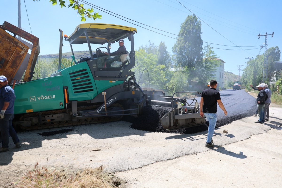 Elazığ İl Özel İdaresi BSK Asfalt Sezonunu Açtı