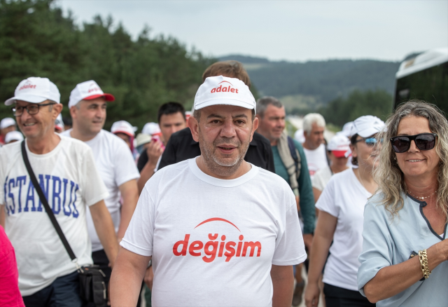 Başkanı Özcan: Orası senin babanın çiftliği mi?
