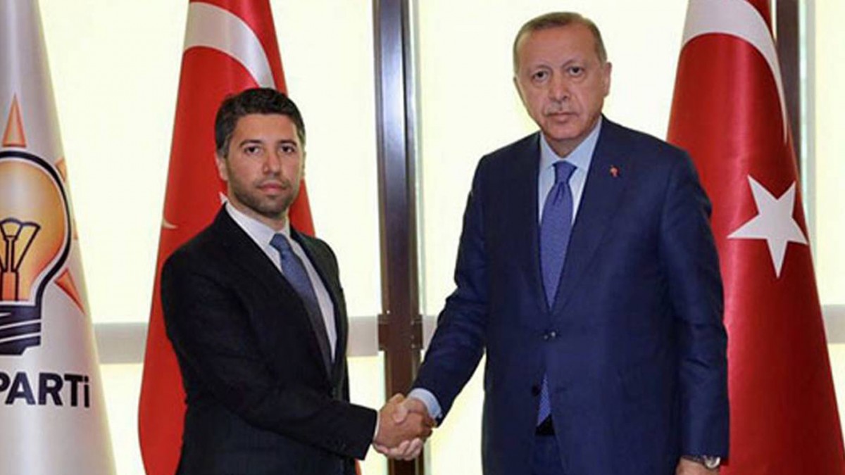 AK Parti Adana İl Başkanı İstifa Etti: Partide Görev Değişikliği Süreci Başladı