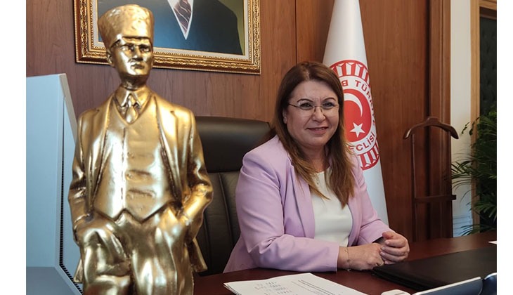 Karaca, ‘Seçime kadar her gün bir yerden gaz, petrol fışkırıyordu, seçimden sonra her yerden zam fışkırıyor”