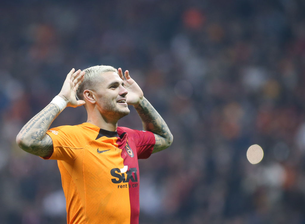 Mauro Icardi, Dünya Yıldızını Takıma Kazandırıyor