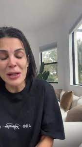 Eylül Öztürk, Mal Varlığına El Konulmasının Ardından Gözyaşları İçinde Yaşadıklarını Anlattı.