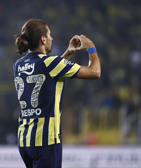 Fenerbahçe'de Transfer Hareketliliği: Miguel Crespo İçin Resmi Teklif Geldi
