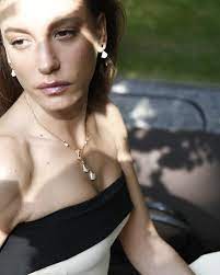 Serenay Sarıkaya: Başarılı Oyuncu, Kazancını Gayrimenkule Yatırdı